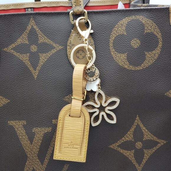 Authentic Louis Vuitton Luggage Nametag with Unbranded Keycharm - Picture 2 of 12